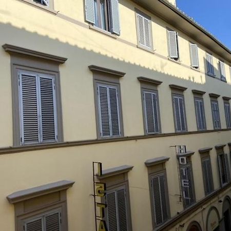 Maison Just Elle Florence Luaran gambar